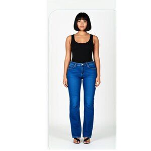 American Eagle woman’s jegging-jeans Size 8 NWOT! (AEJ01)
